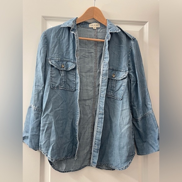 cloth & stone Tops - cloth & stone Light Blue Denim Button-Down Shirt